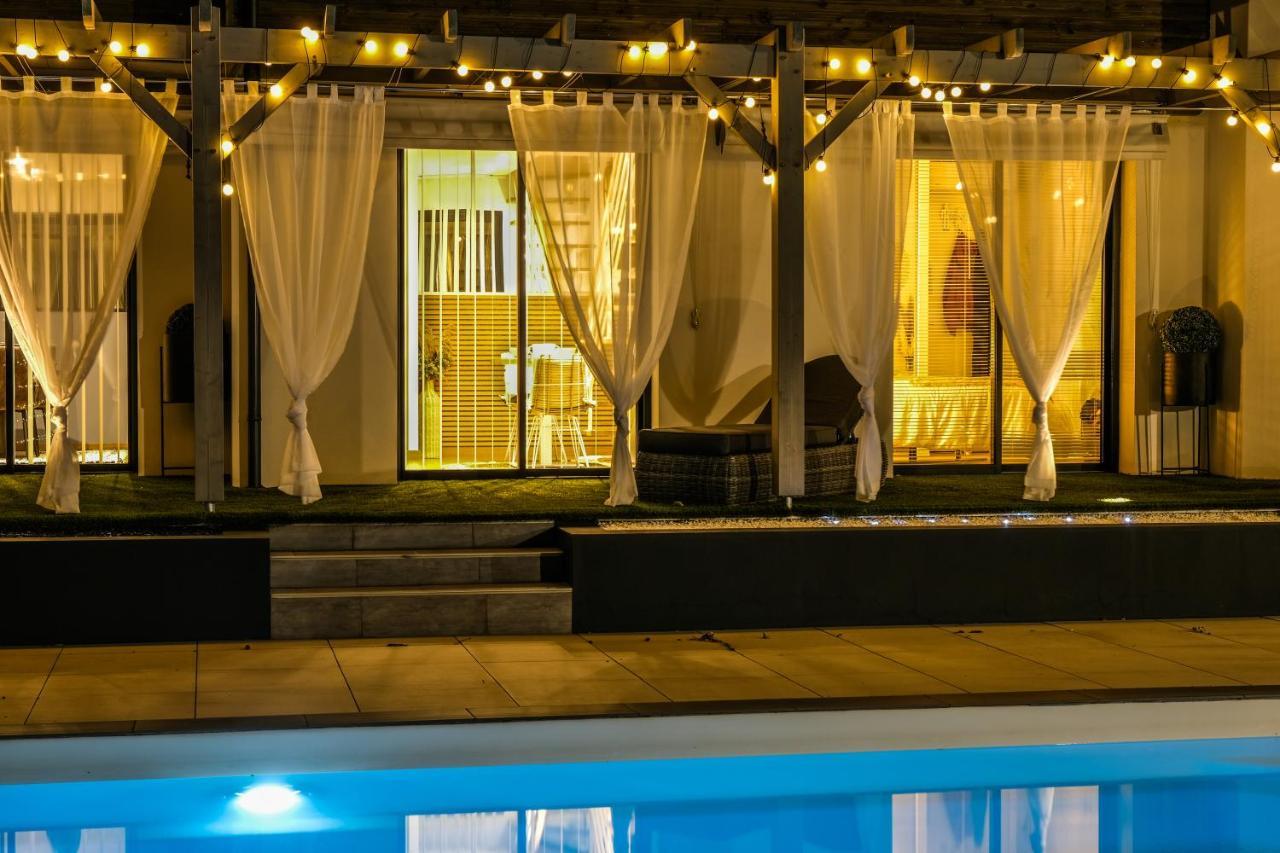 Suites By Aix Keys Avec Jacuzzi Privatif 5 Min Des Plages Fouras Saint-Laurent-de-la-Pree Exterior foto