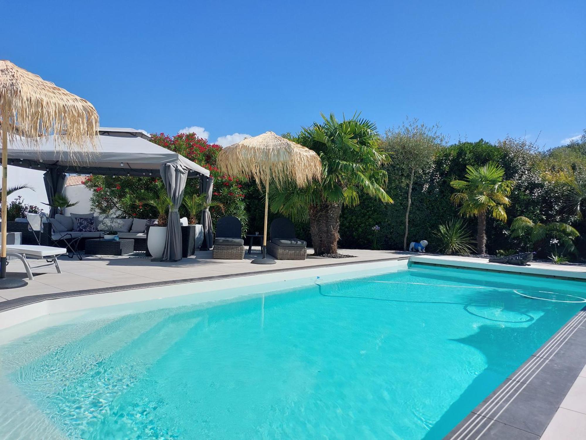Suites By Aix Keys Avec Jacuzzi Privatif 5 Min Des Plages Fouras Saint-Laurent-de-la-Pree Exterior foto